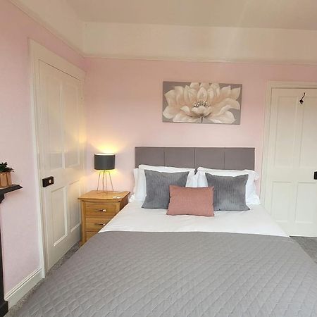 Hartoft St - 2 Bed Near River York Esterno foto